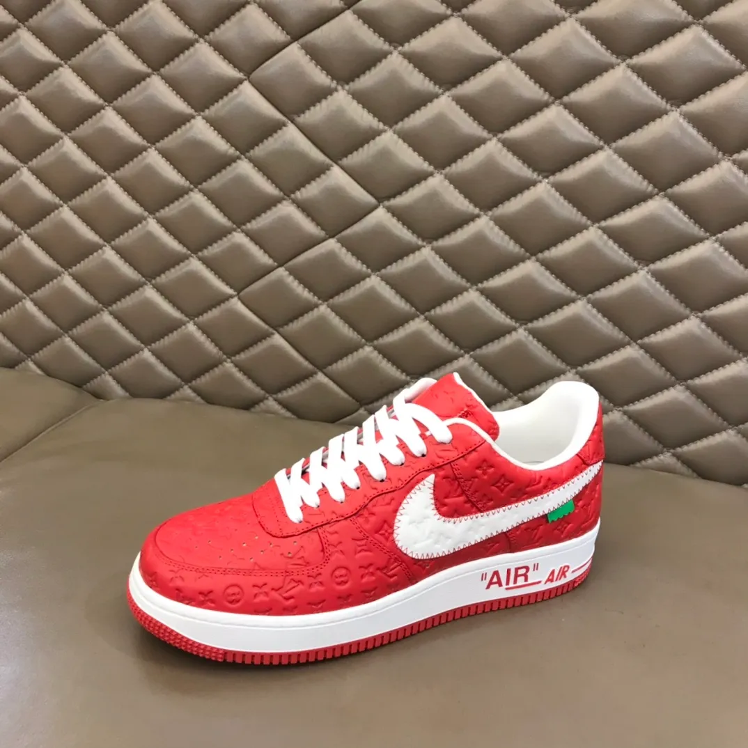 Men's shoes💰p440 "*oui* Vuitto*" x OFF-WHITE x Nike three-party collaboration! Trendy and cool men's casual sports shoes with unrivaled color matching. The design idea basically continues the style of THE TEN. The Swoosh line and tongue label have a very familiar visual effect and are both fashionable and trendy! A must-have for fashionistas! The effect on your feet is absolutely stunning! Size: 38-45